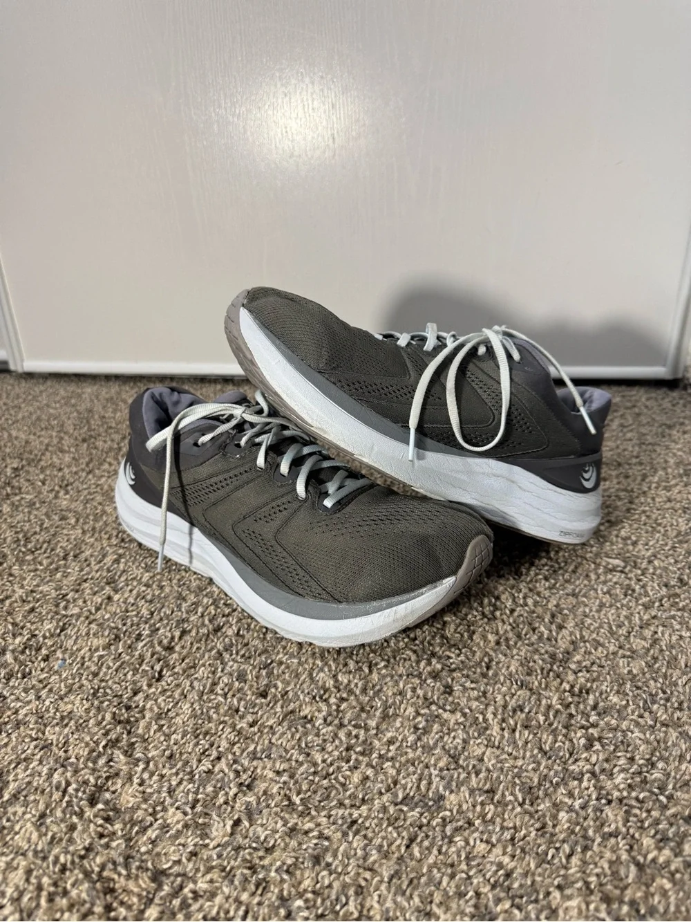 Topo Men's Athletic Running Shoes - Gray with White Sole - Picture 1 of 6